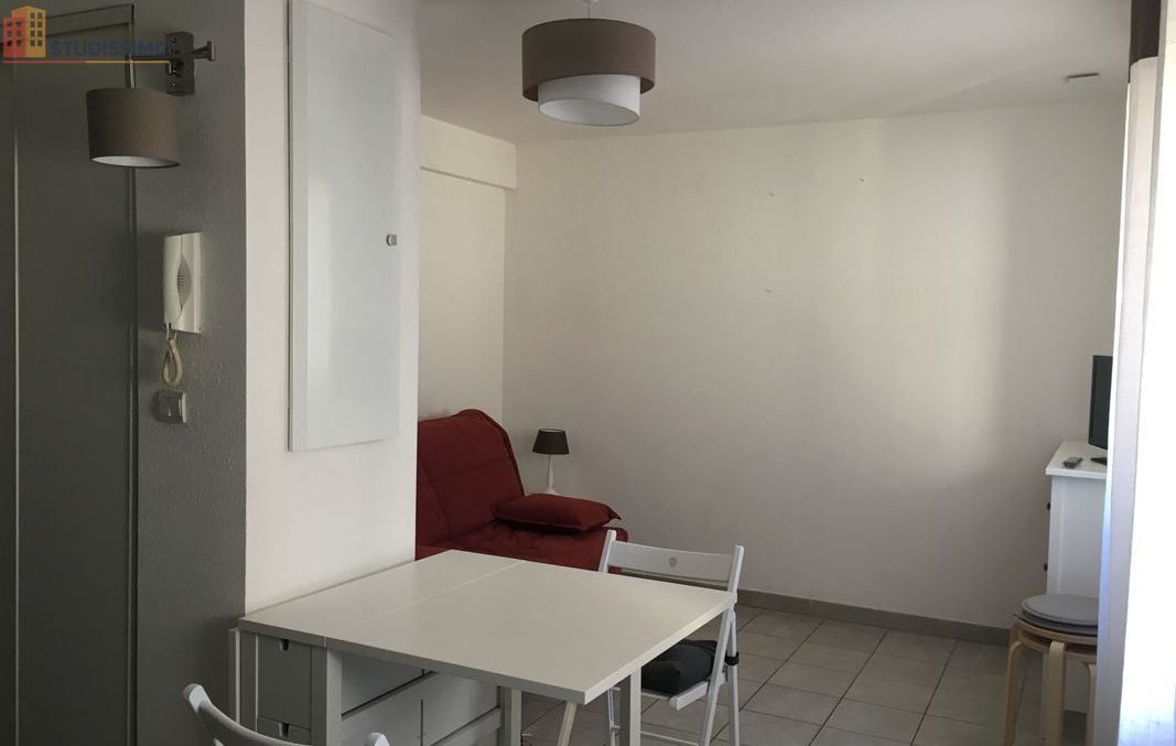 Studio meublé 24m² Le Pontet - Parking, meublé - Photo 5