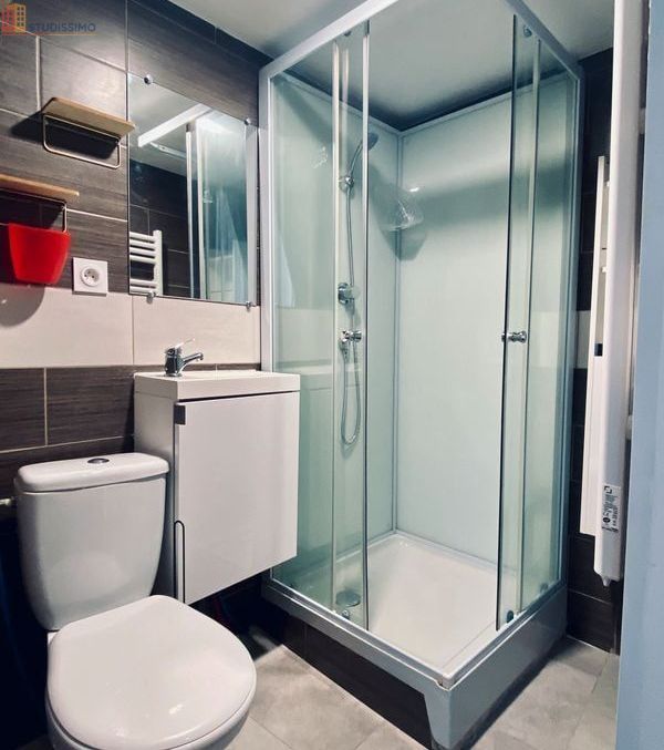 Studio meublé 16m² Bédarrides - Mezzanine, rez-de-chaussée - Photo 0