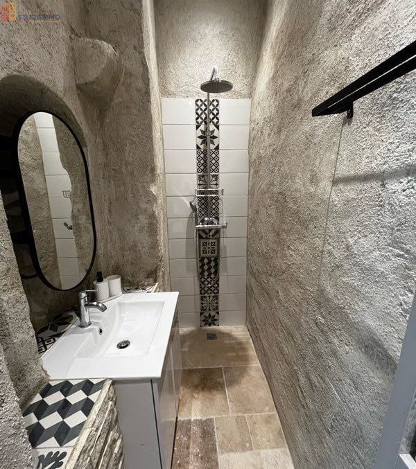Studio meublé 20m² Avignon centre - Meublé, 1er étage - Photo 2