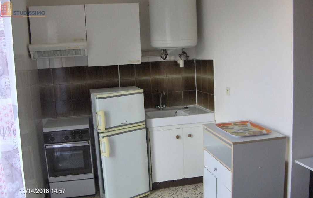 Studio meublé 28m² Avignon 84000 - Balcon, lumineux - Photo 3