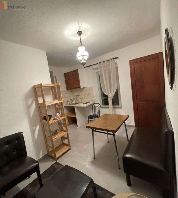 Studio meublé 16m² Vaison-la-Romaine - Meublé, charges comprises - Photo 1