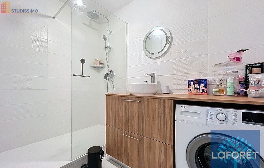 Studio meublé 16m² La Roche-sur-Yon - Meublé, 4e étage - Photo 5