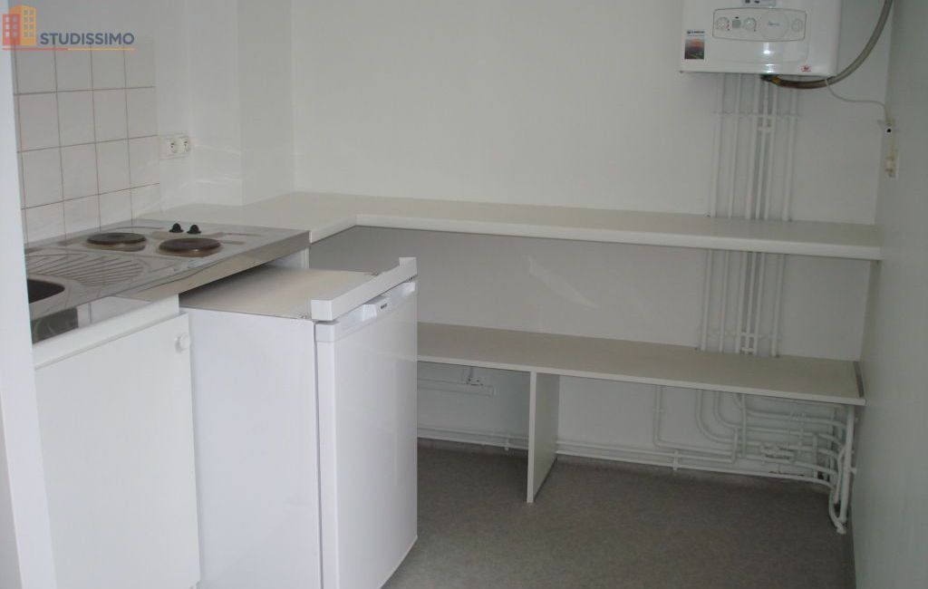 Studio 30m² La Roche-sur-Yon - 2e étage, lumineux - Photo 2