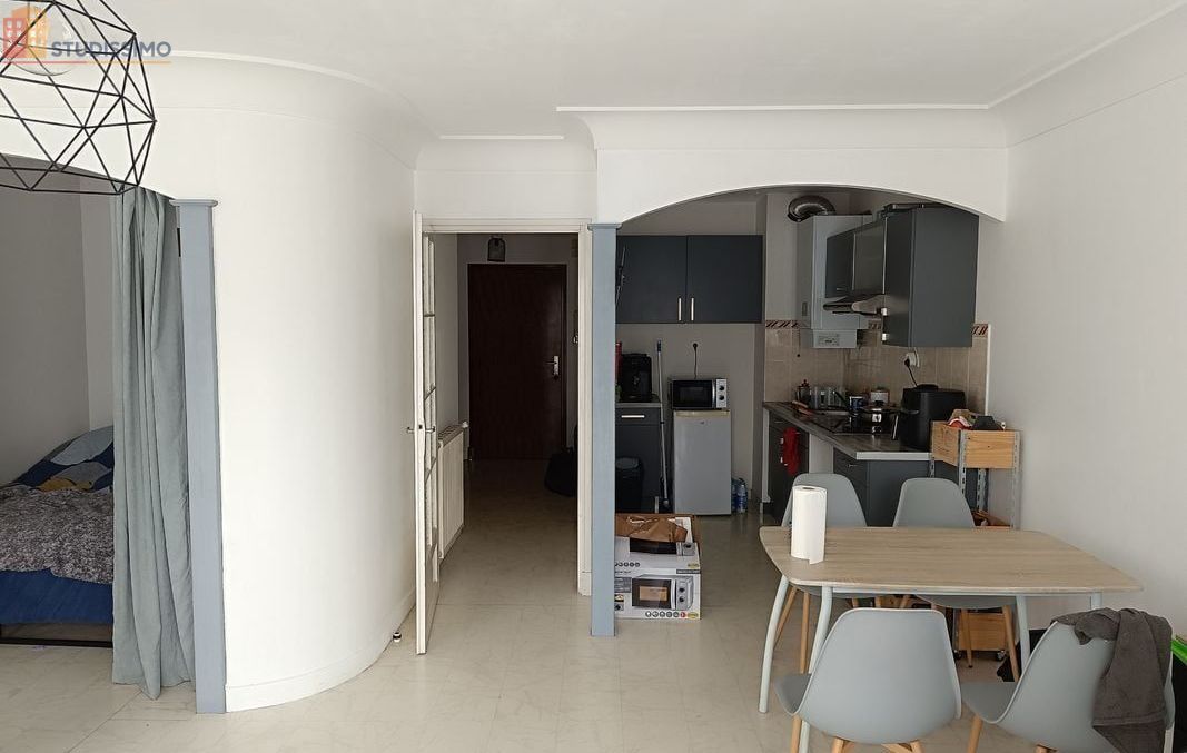 Studio 46m² La Roche-sur-Yon - Étage 2, DPE C - Photo 2