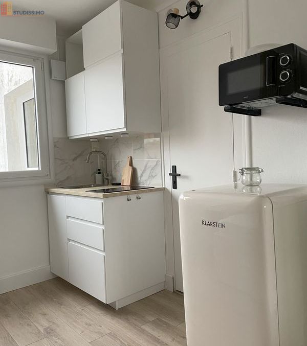 Studio meublé 13m² La Roche-sur-Yon - Centre, lumineux - Photo 4