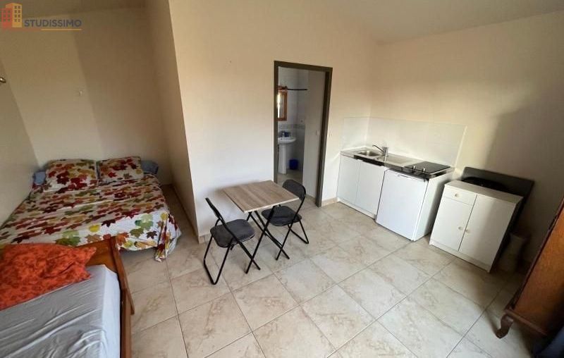 Studio meublé 22m² Réaumur 85700 - Meublé, 22m² - Photo 4