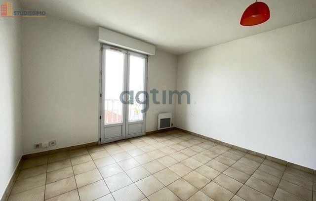 Studio 25m² La Roche-sur-Yon - DPE C, 1er étage - Photo 3