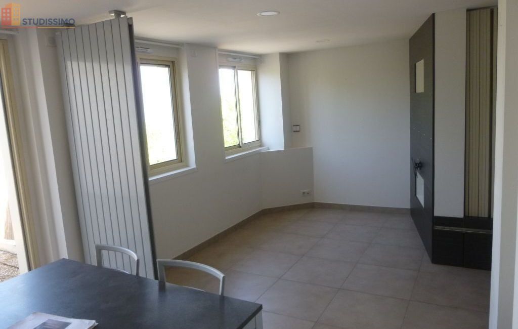 Studio 37m² La Roche-sur-Yon - Étage 2, DPE D - Photo 6