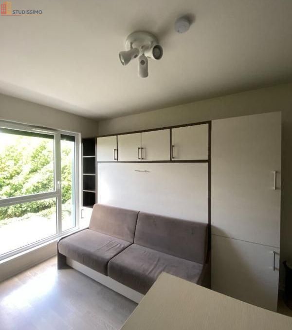 Studio 19m² La Roche-sur-Yon - 1er étage - Photo 5