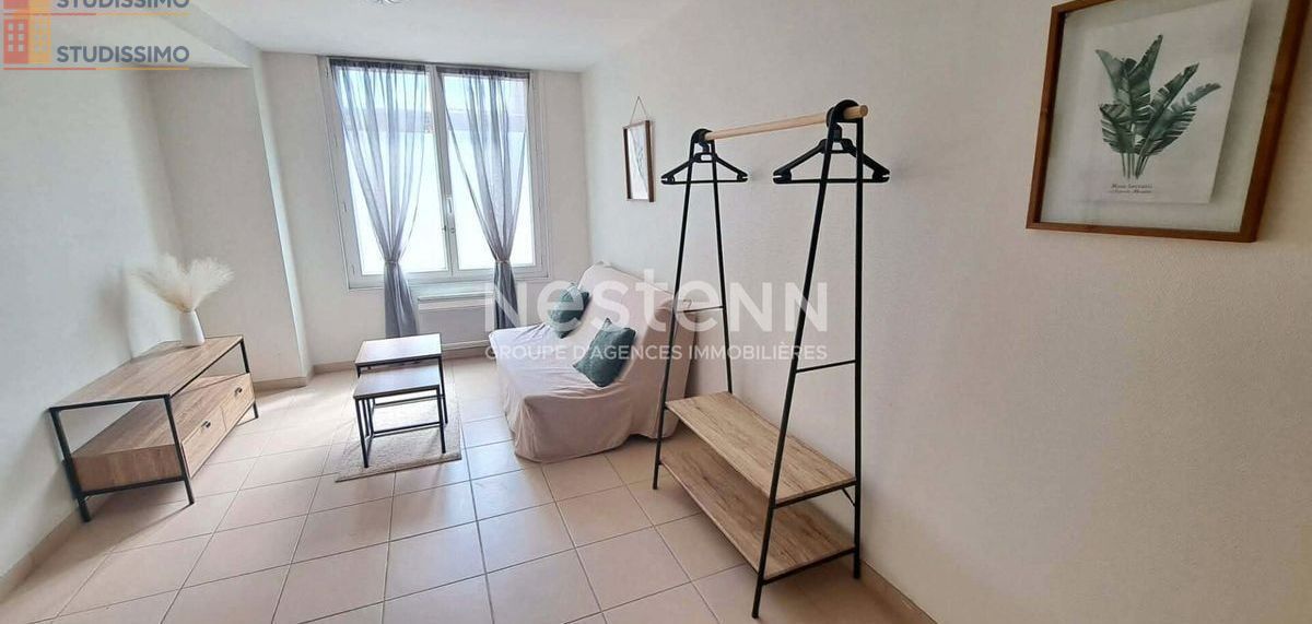Studio meublé 23m² Fontenay-le-Comte - Meublé, DPE D - Photo 27