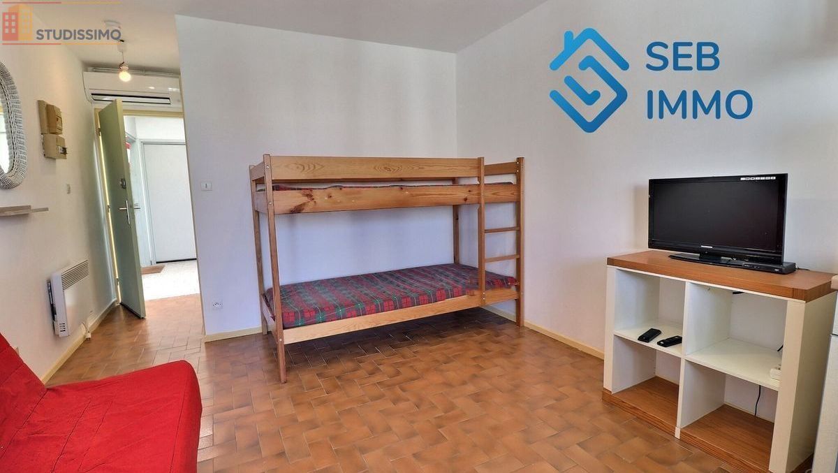 Studio 22m² Saint-Cyprien - Dernier étage, DPE C - Photo 9