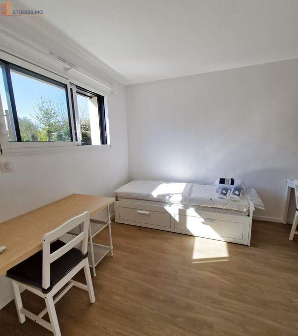 Studio meublé 22m² La Roche-sur-Yon - Meublé, DPE C - Photo 7
