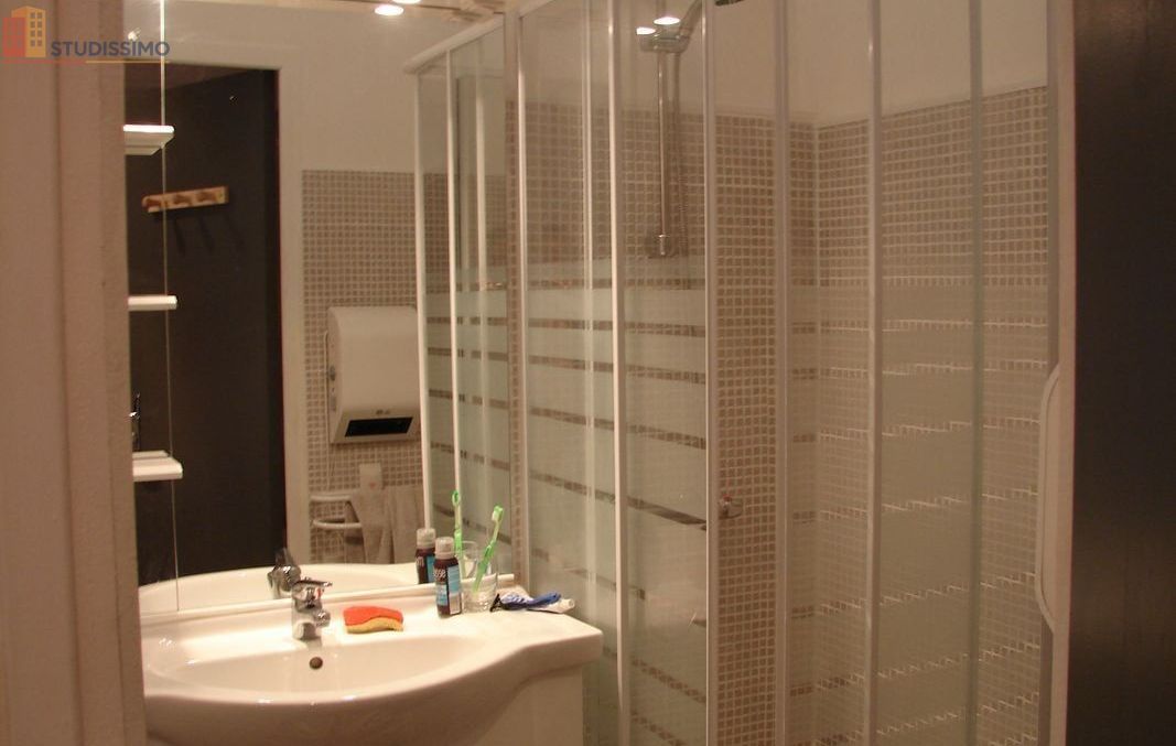 Studio meublé 10m² Luçon 85400 - Meublé, DPE D - Photo 2