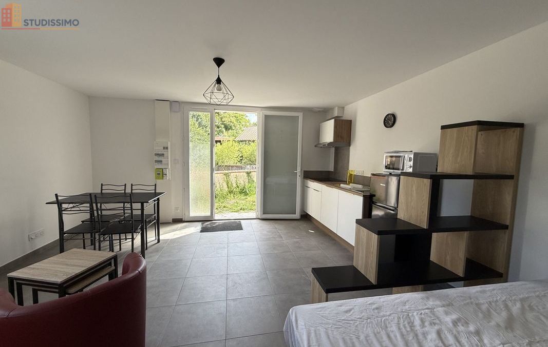 Studio meublé 28m² La Roche-sur-Yon - Meublé, DPE D - Photo 1