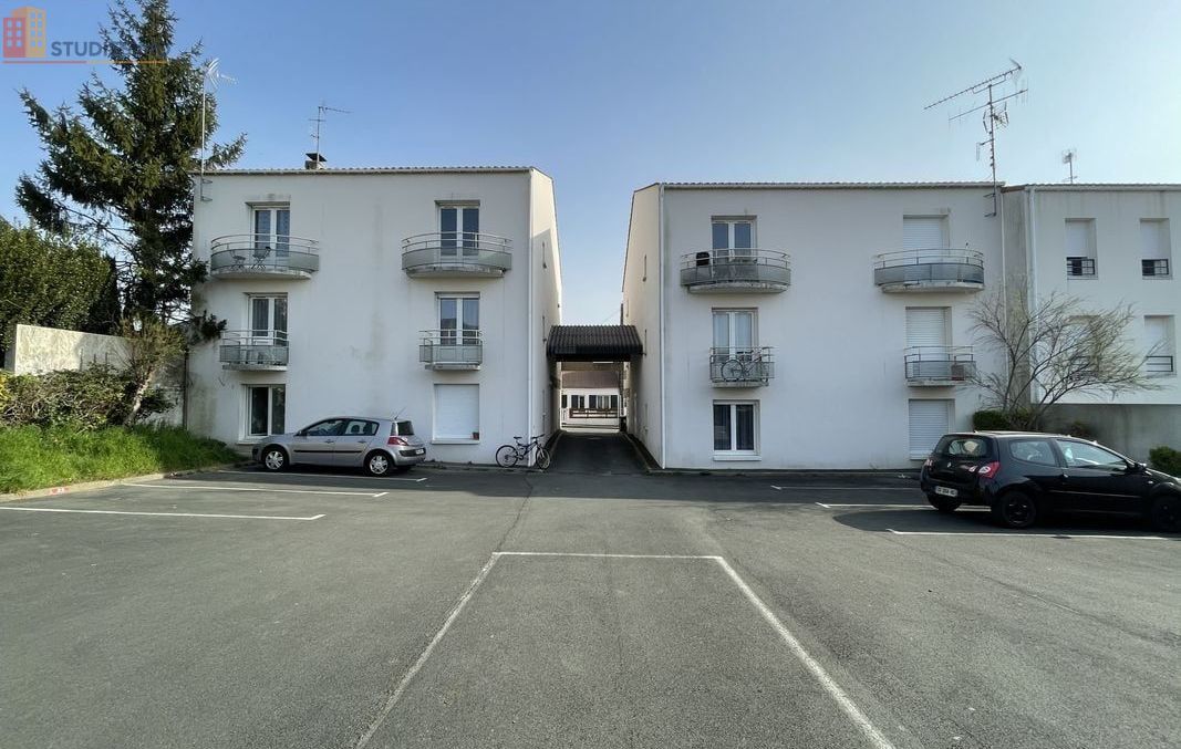 Studio 26m² La Roche-sur-Yon - DPE D - Photo 6