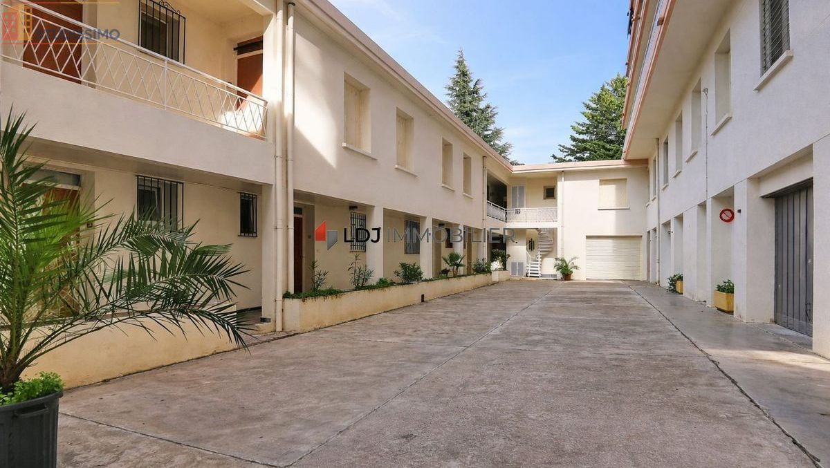 Studio 27m² Vernet-les-Bains - Aucun caractère mentionné - Photo 2