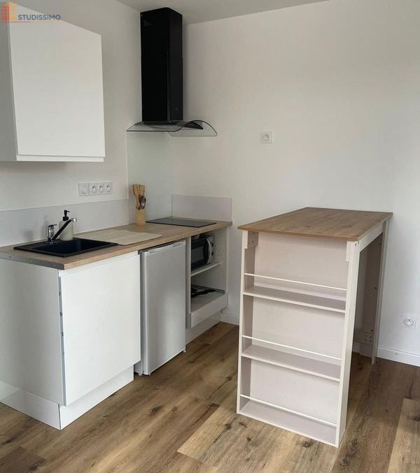Studio meublé 17m² La Roche-sur-Yon - Meublé, DPE C - Photo 4