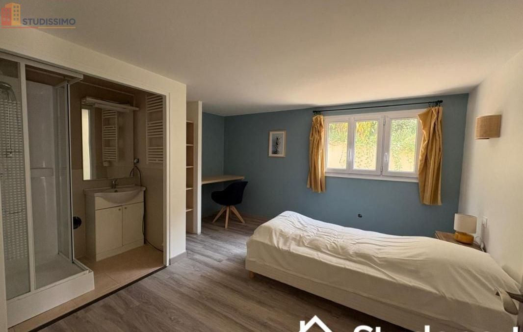 Studio 10m² La Roche-sur-Yon - Meublé, DPE D - Photo 5