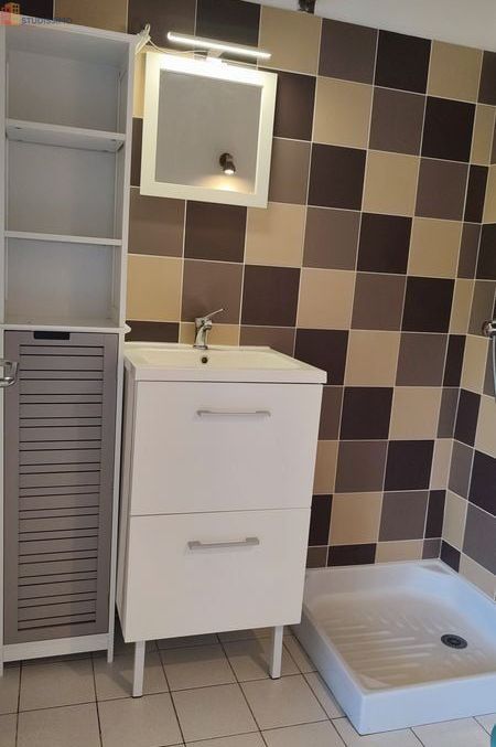 Studio 18m² La Roche-sur-Yon - Meublé, proche université - Photo 1
