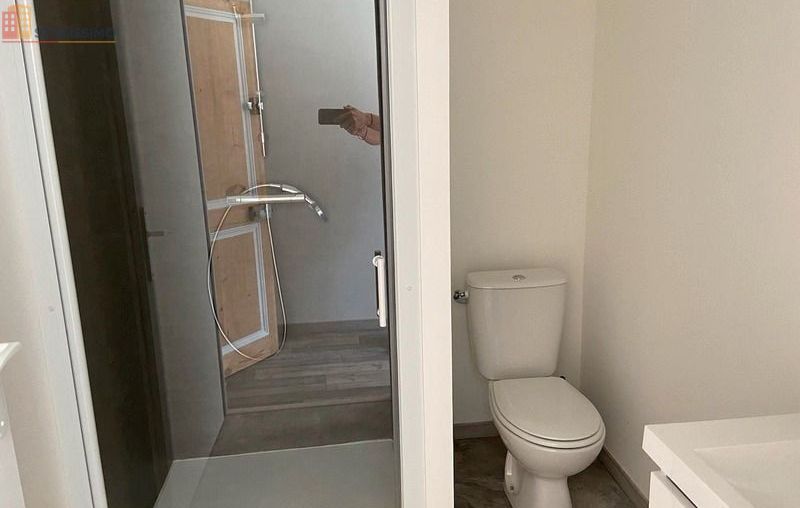 Studio meublé 30m² Luçon - 2e étage, lumineux - Photo 4