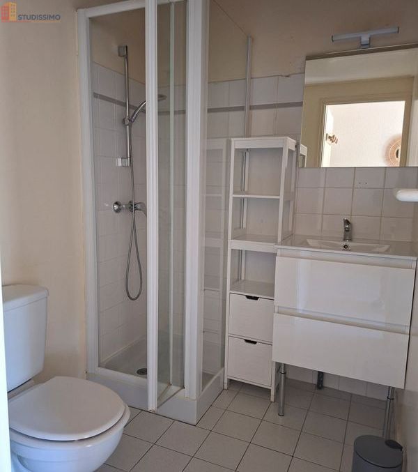 Studio meublé 25m² La Roche-sur-Yon - Proche université, meublé - Photo 2