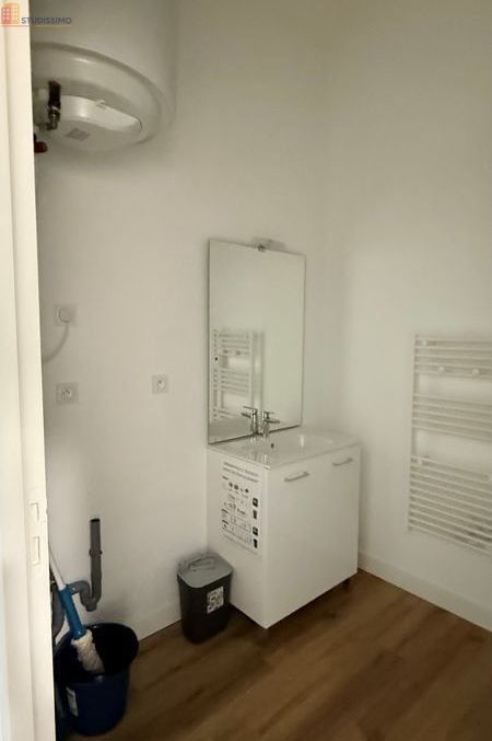 Studio meublé 23m² La Roche-sur-Yon - Meublé, 2e étage - Photo 2