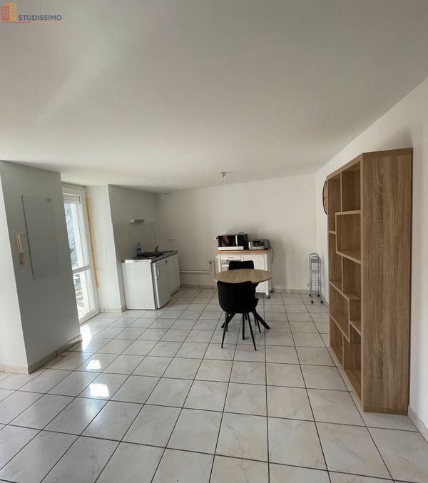 Studio meublé 25m² La Roche-sur-Yon - Rez-de-jardin, lumineux - Photo 3
