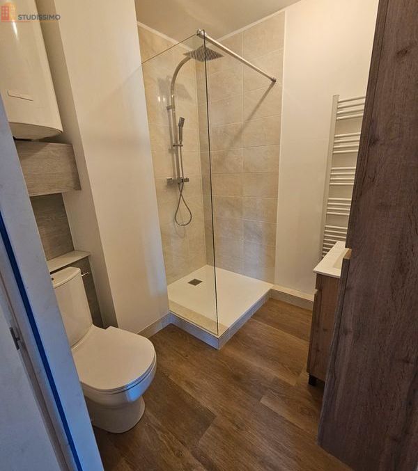 Studio 25m² Fontenay-le-Comte - 2e étage, lumineux - Photo 2