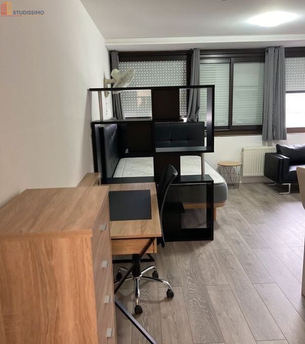 Studio meublé 22m² La Roche-sur-Yon - Meublé, 2e étage - Photo 5