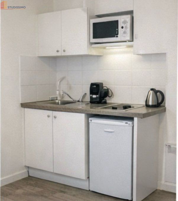 Studio meublé 19m² La Roche-sur-Yon - Lumineux - Photo 8
