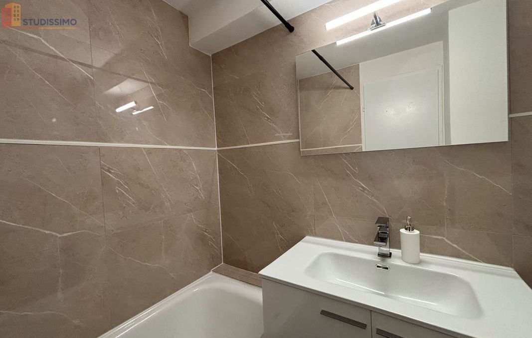 Studio meublé 21m² Les Sables-d'Olonne - 1er étage, lumineux - Photo 5