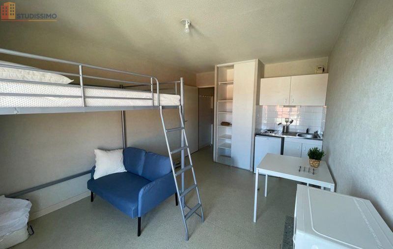Studio 20m² La Roche-sur-Yon - Meublé, 3e étage - Photo 2