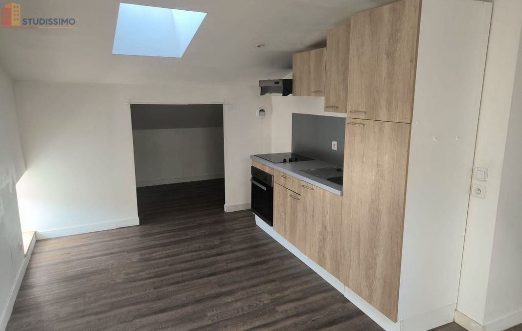 Studio 42m² Saint-Hilaire-des-Loges - Étage élevé, lumineux - Photo 6