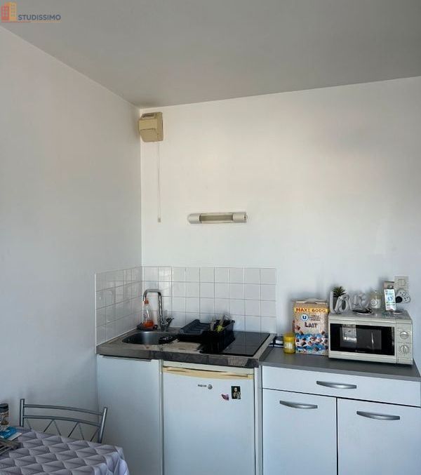 Studio 19m² Saint-Laurent-sur-Sèvre - Étage 1/2 - Photo 2