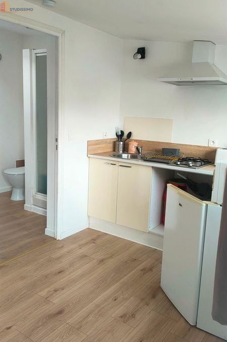 Studio 17m² La Roche-sur-Yon - Meublé, DPE D - Photo 5