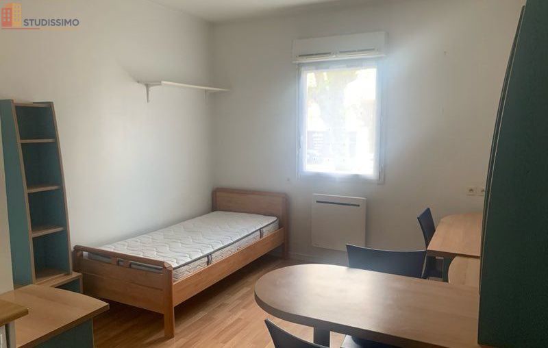 Studio meublé 20m² La Roche-sur-Yon - Résidence sécurisée, proche écoles - Photo 2