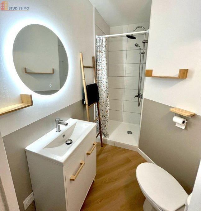 Studio 29m² La Roche-sur-Yon - Rénové, meublé - Photo 2