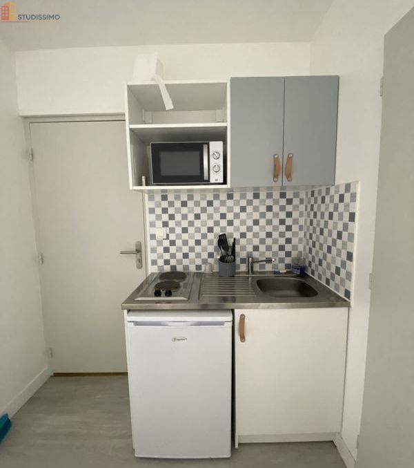 Studio meublé 17m² Poitiers - Meublé, DPE C - Photo 3