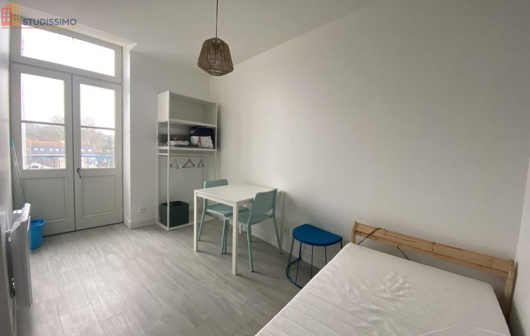 Studio meublé 17m² Poitiers - Meublé, DPE C - Photo 1
