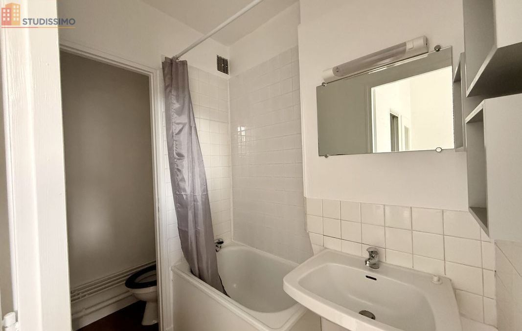 Studio meublé 21m² Poitiers centre - Lumineux - Photo 2