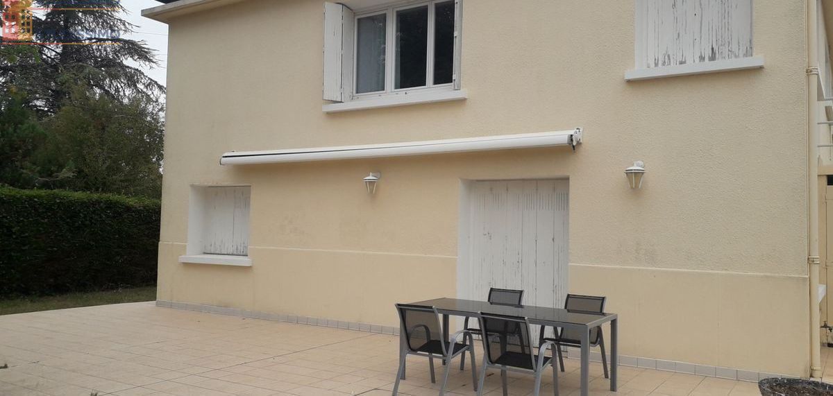 Studio meublé 13m² Poitiers - Meublé, DPE D - Photo 2