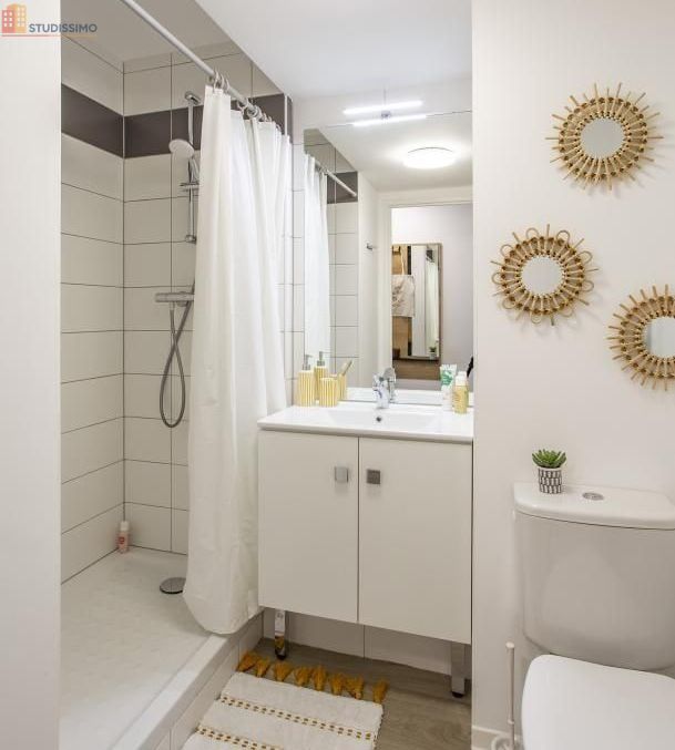 Studio meublé 18m² Poitiers - Meublé, DPE C - Photo 2