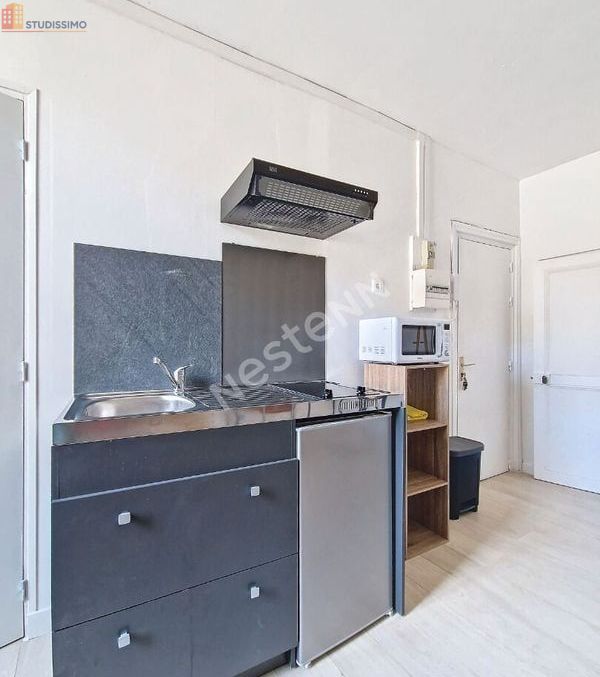 Studio meublé 17m² Poitiers - Meublé, 1er étage - Photo 5
