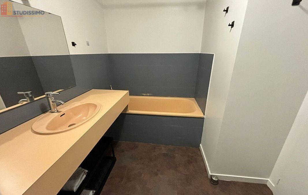 Studio 34m² Poitiers - C (DPE) - Photo 4