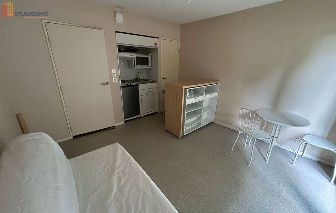 Studio meublé 21m² Poitiers centre - Lumineux - Photo 14