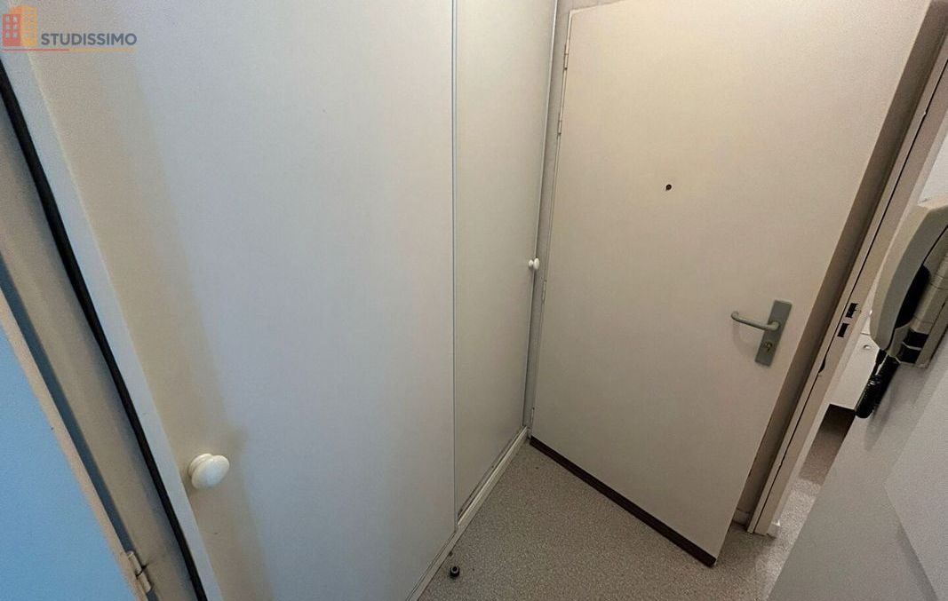 Studio meublé 21m² Poitiers centre - Lumineux - Photo 6