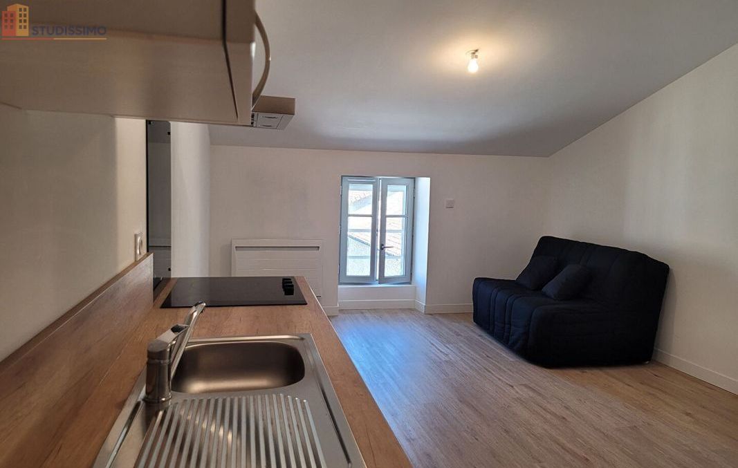 Studio meublé 19m² Ligugé - Meublé, DPE D - Photo 6