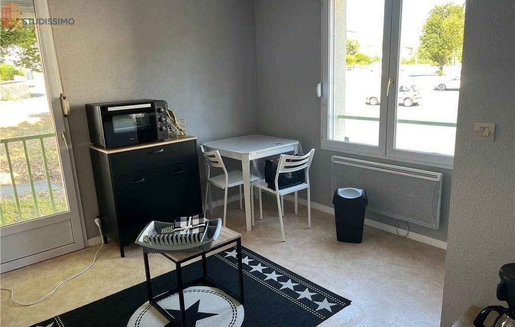 Studio meublé 20m² Poitiers - Meublé, 1 pièce - Photo 11