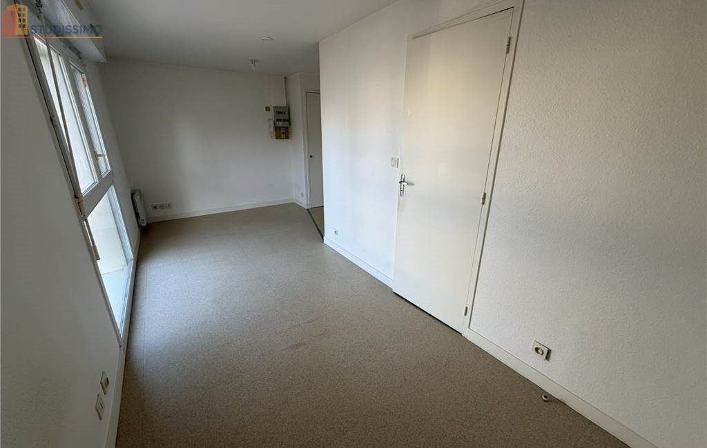 Studio 19m² Poitiers - Cpe C - Photo 1