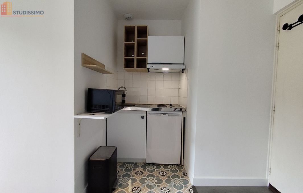 Studio meublé 16m² Poitiers - Duplex, lumineux - Photo 14
